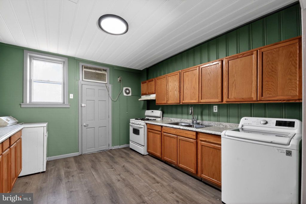 Photo of 315 Fitzgerald Street, PHILADELPHIA, PA 19148 (MLS # PAPH2565396)