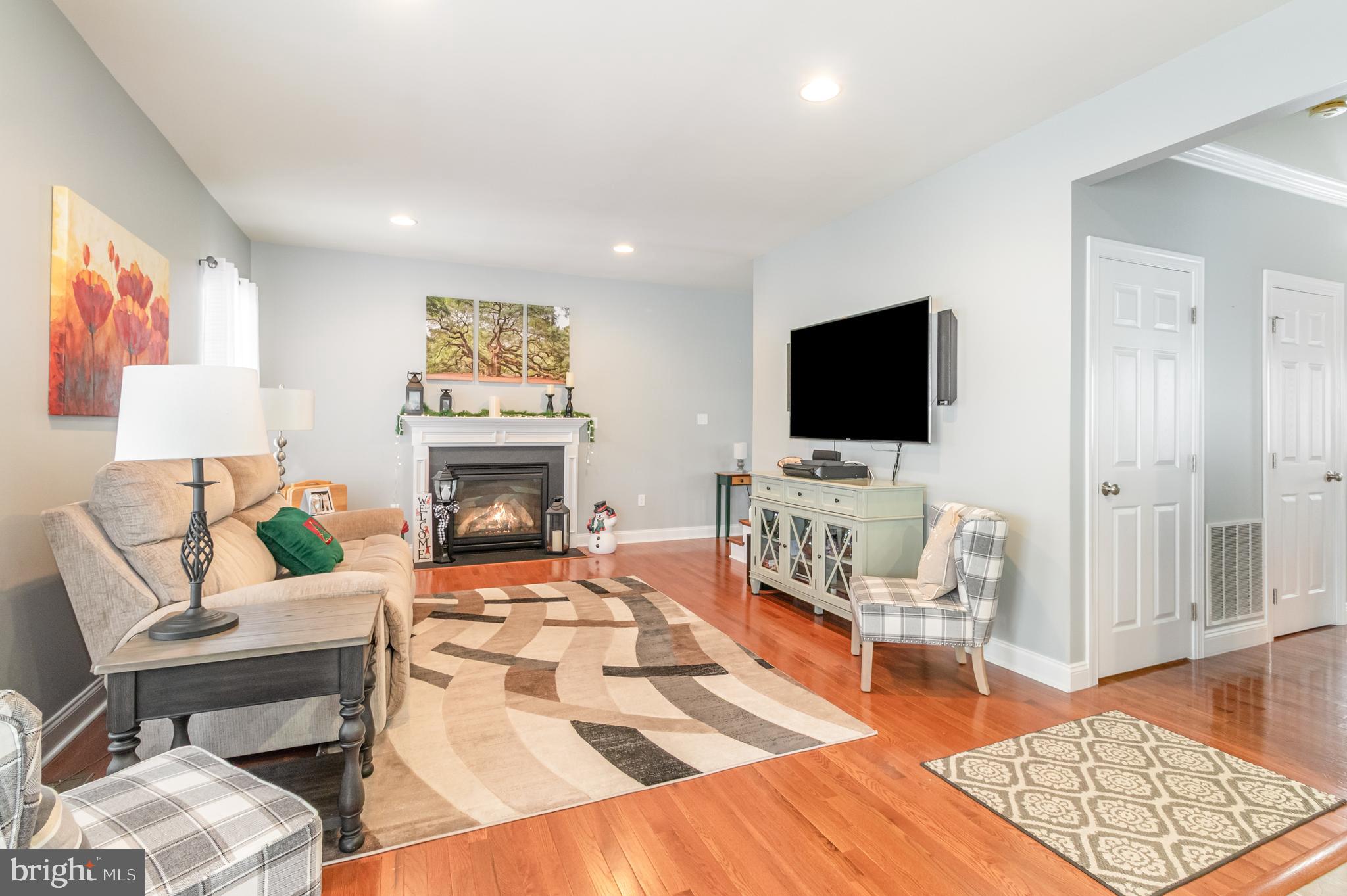 ARBOR GREENE - Residential