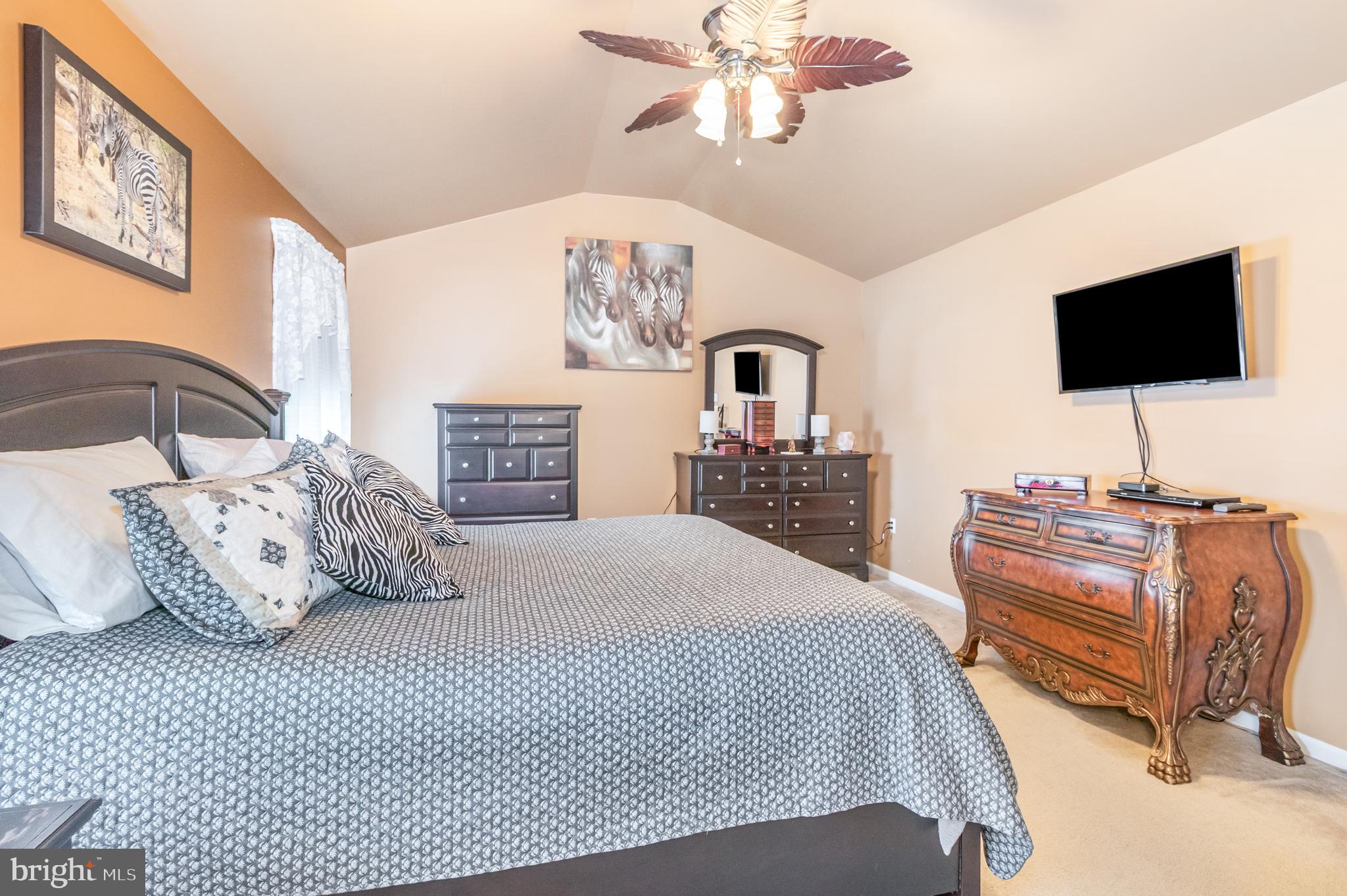 ARBOR GREENE - Residential