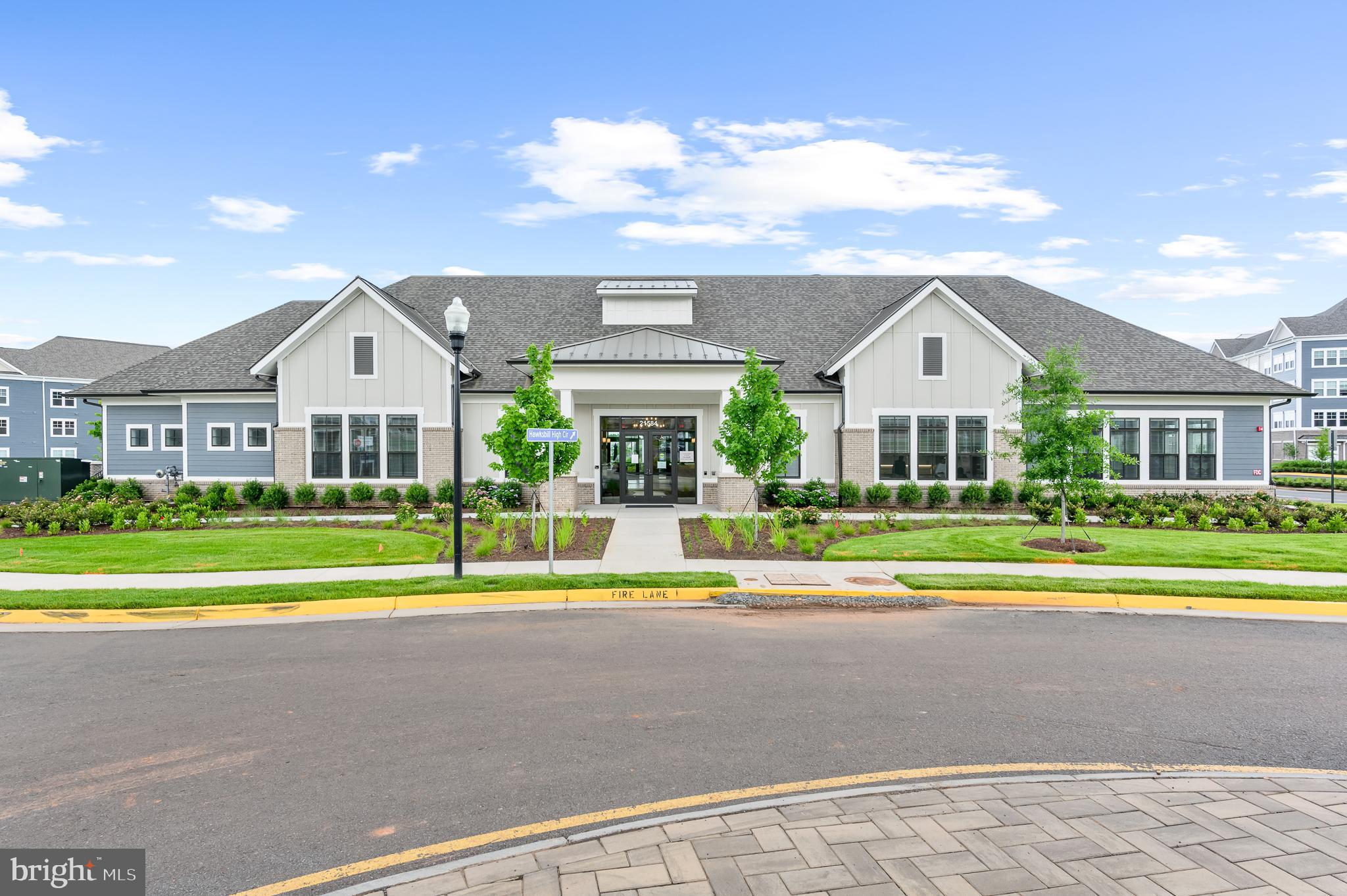 MONTEBELLO - Residential Lease