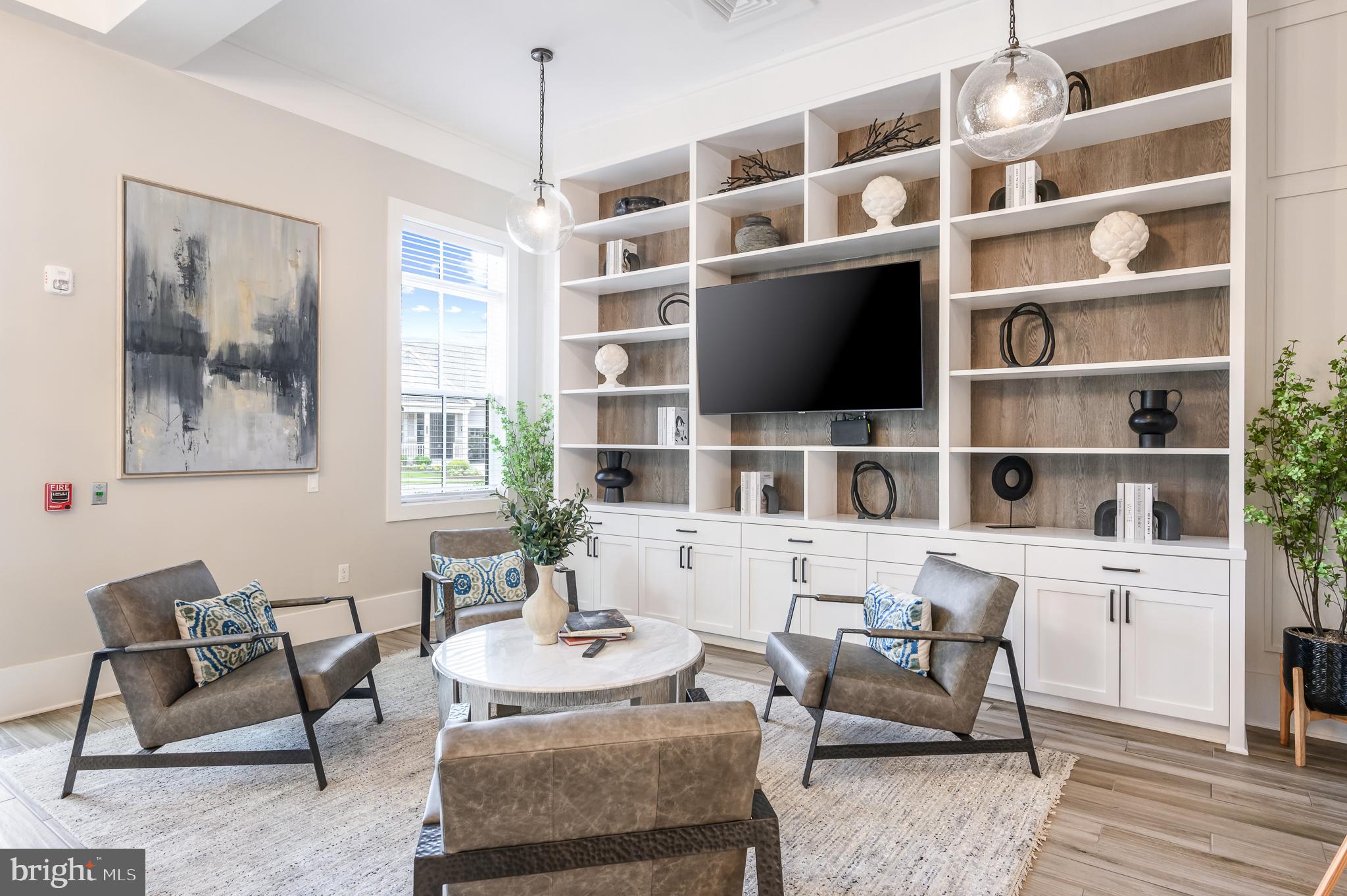 MONTEBELLO - Residential Lease