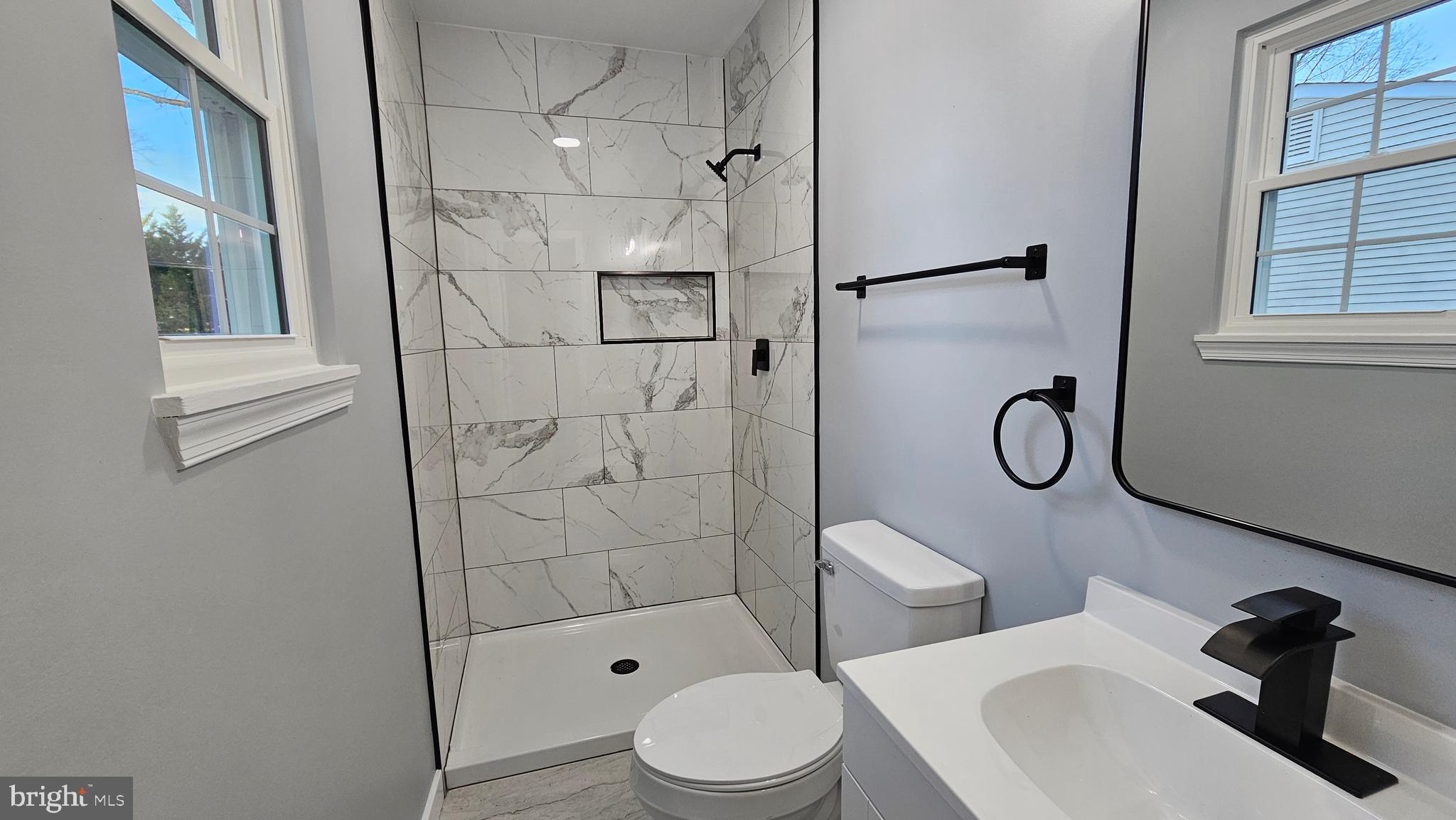 WHITE SANDS - Residential