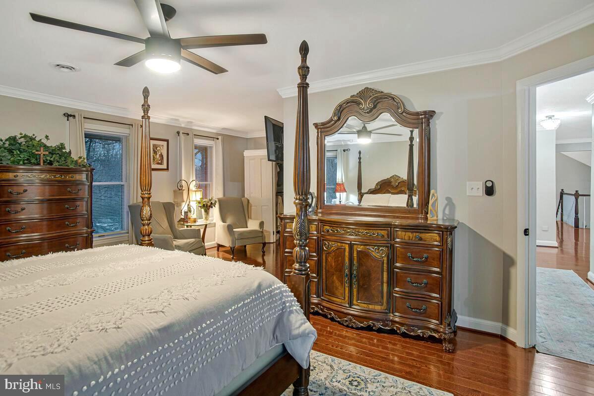 CLINTON - Residential