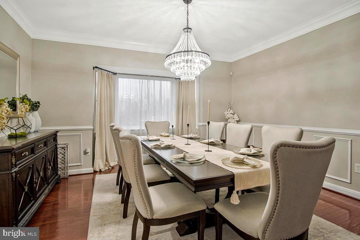 CLINTON - Residential