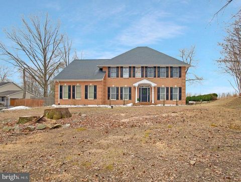 8241 SURRATTS ROAD CLINTON MD 20735