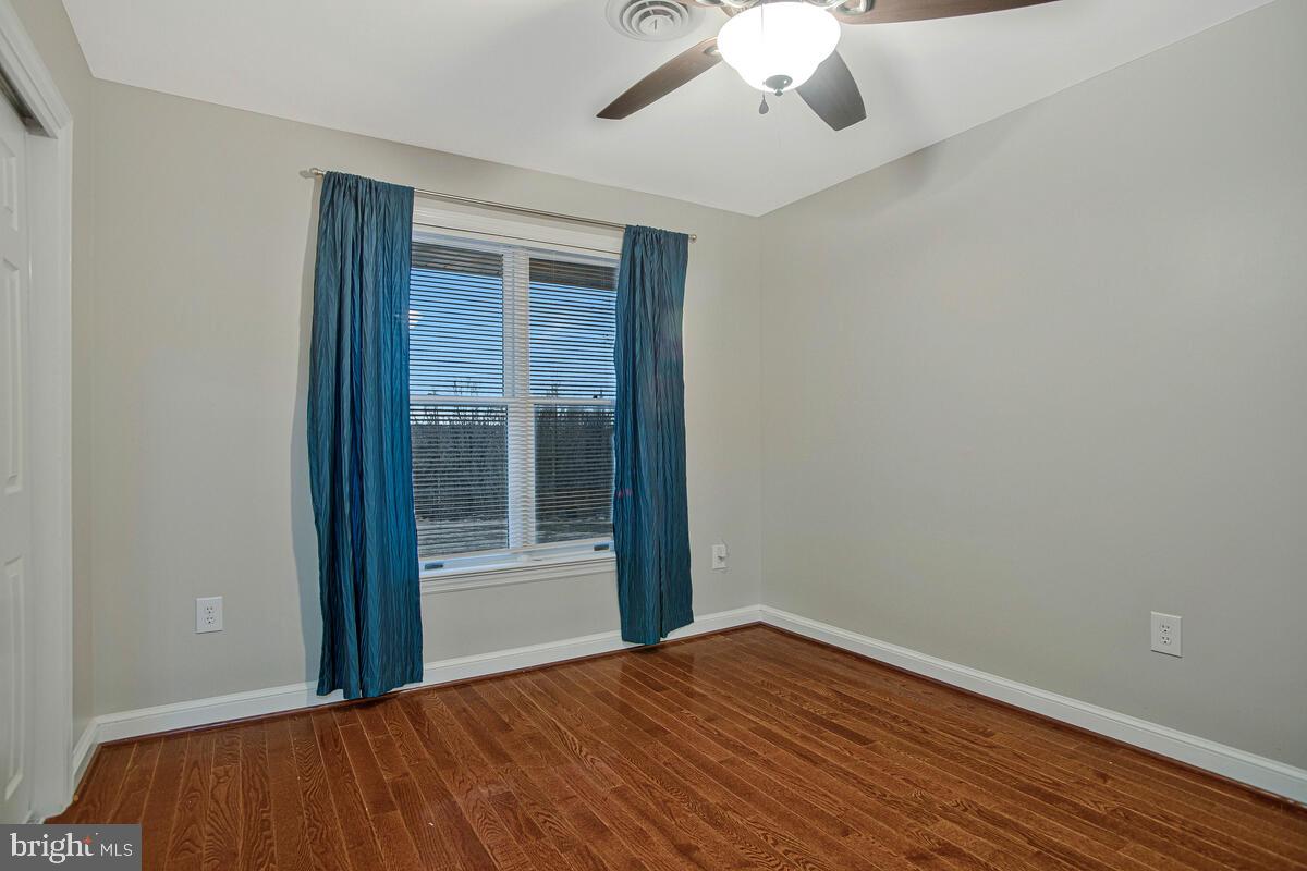 CLINTON - Residential