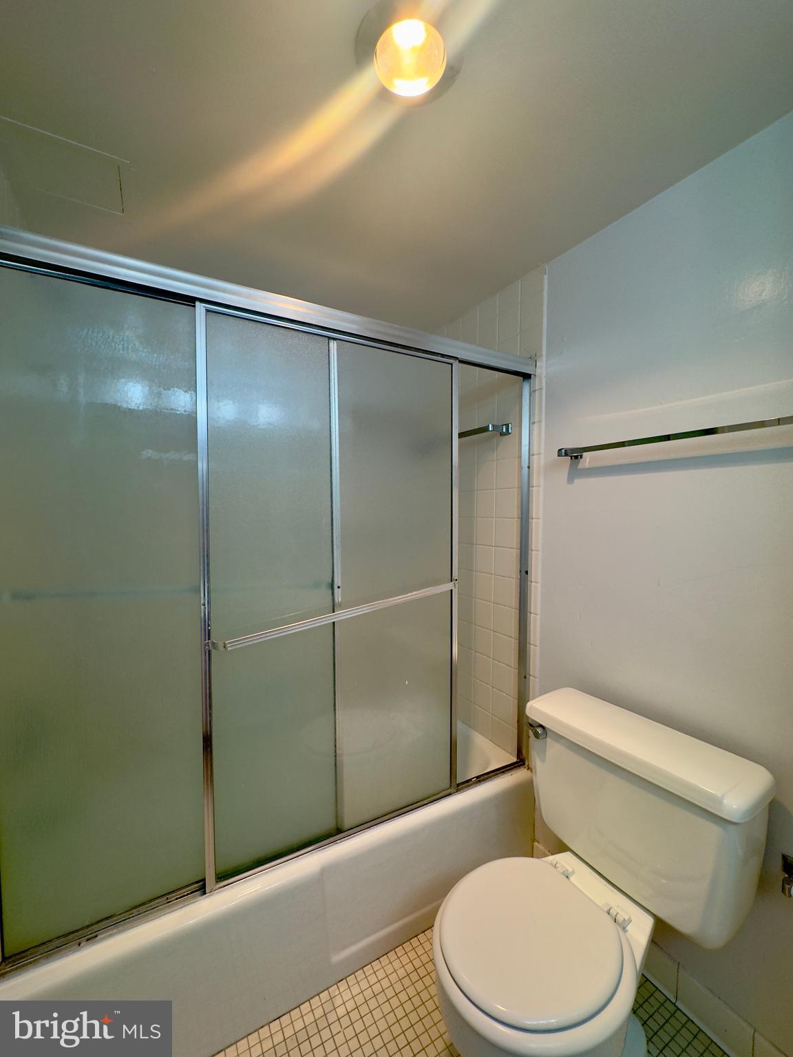 CHARLES VILLAGE - Residential Lease