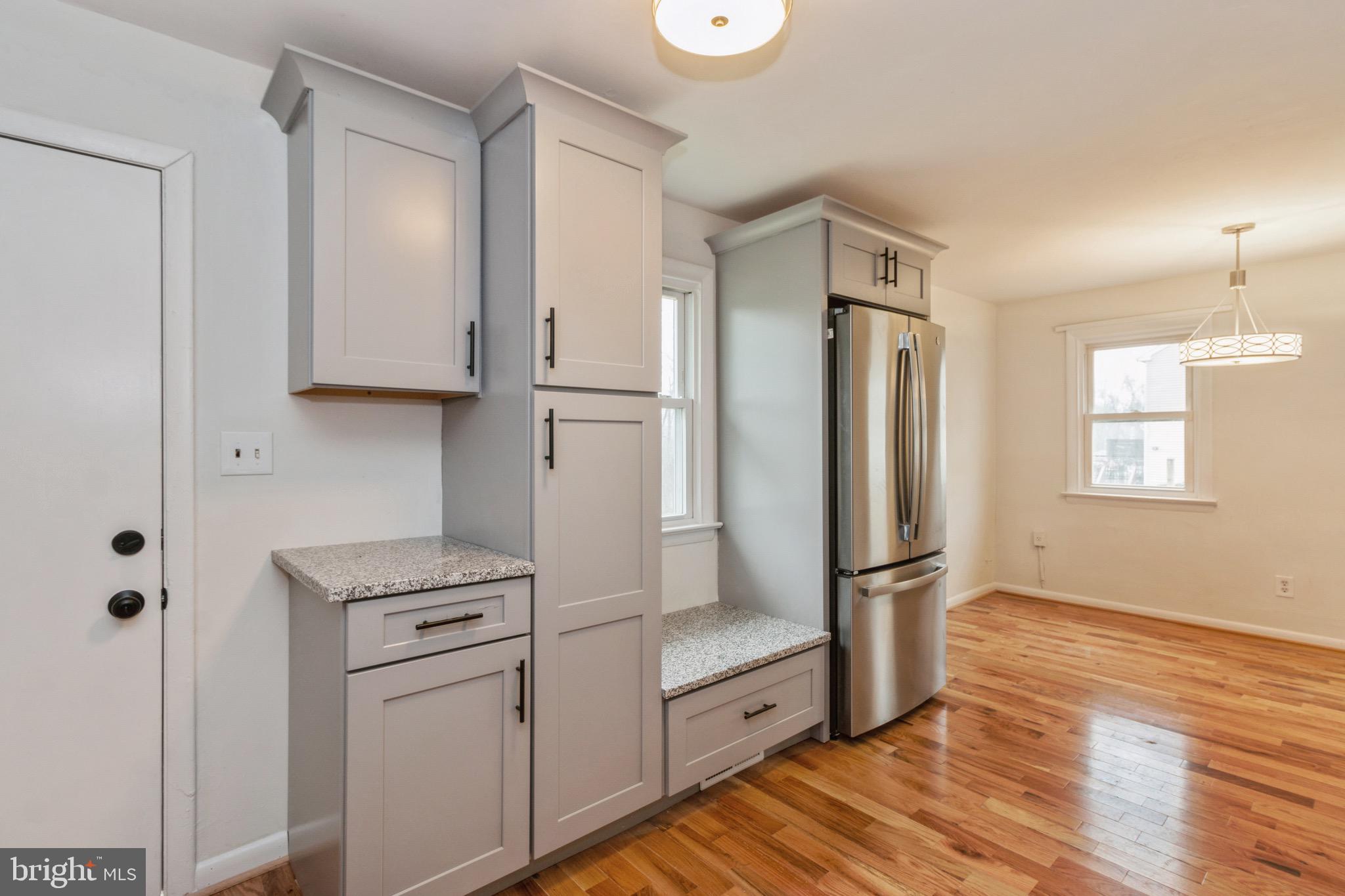 NORTH HILLS - Residential