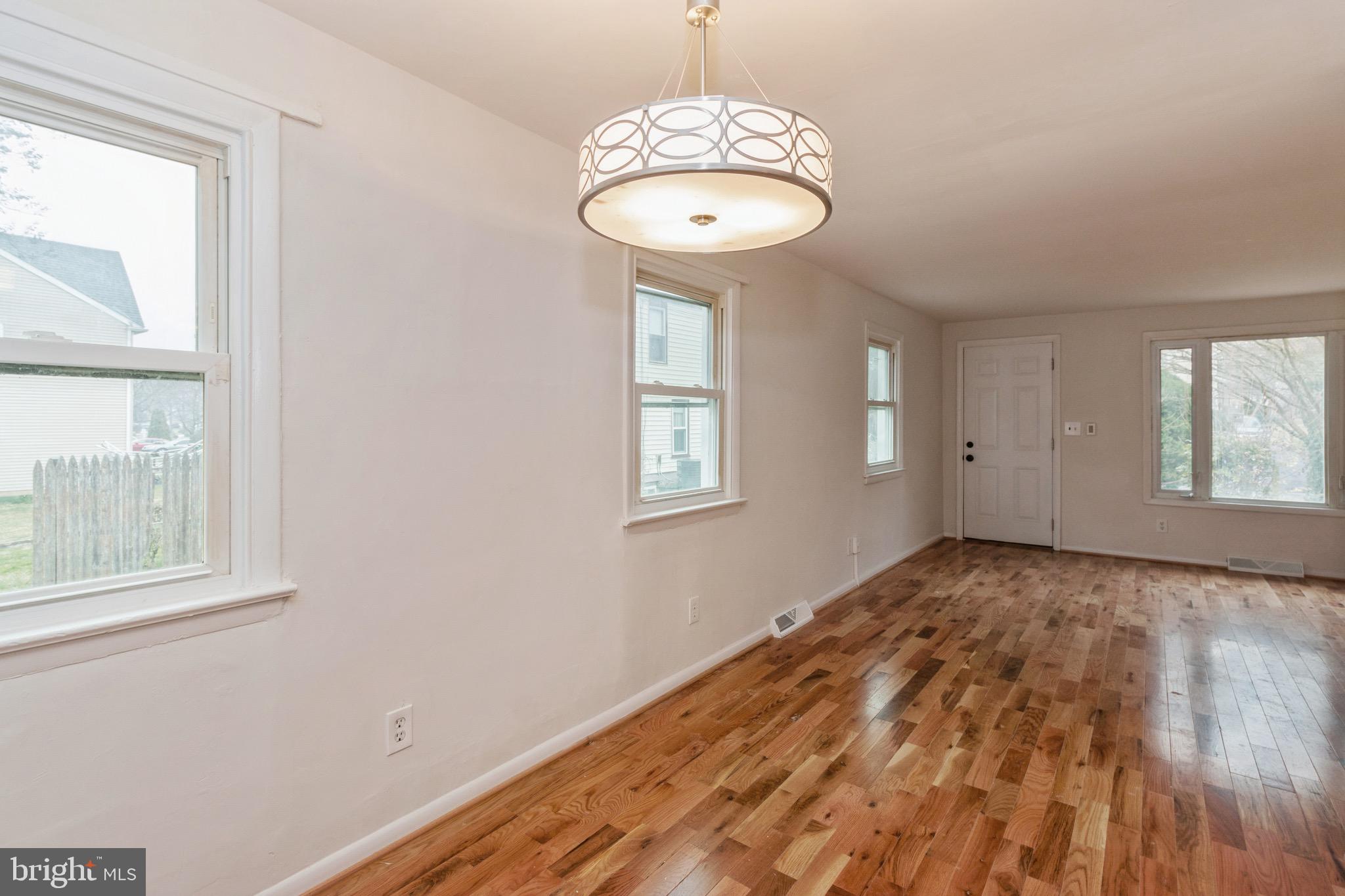 NORTH HILLS - Residential