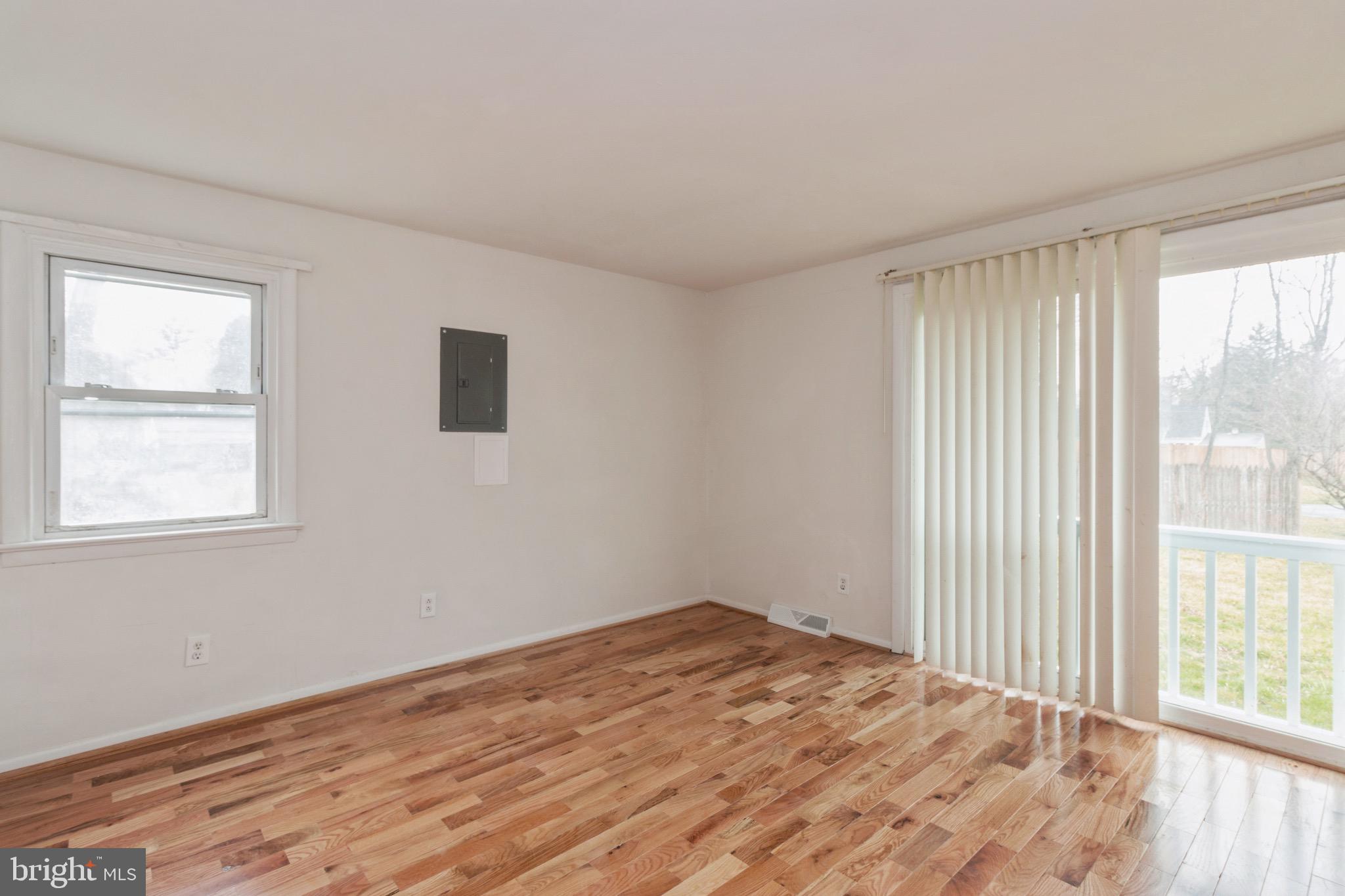 NORTH HILLS - Residential