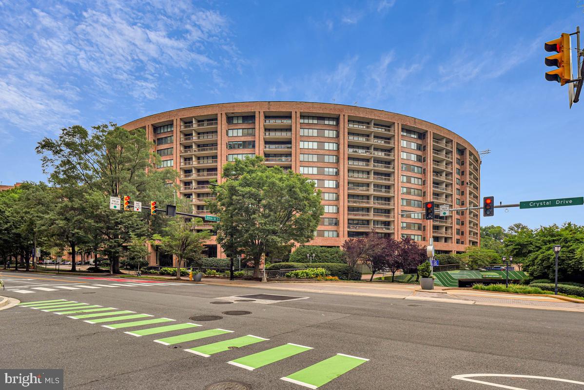 1805 CRYSTAL DRIVE 807S