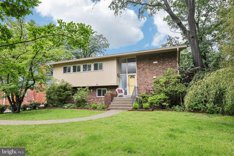 5417 GARY PLACE ALEXANDRIA VA 22311