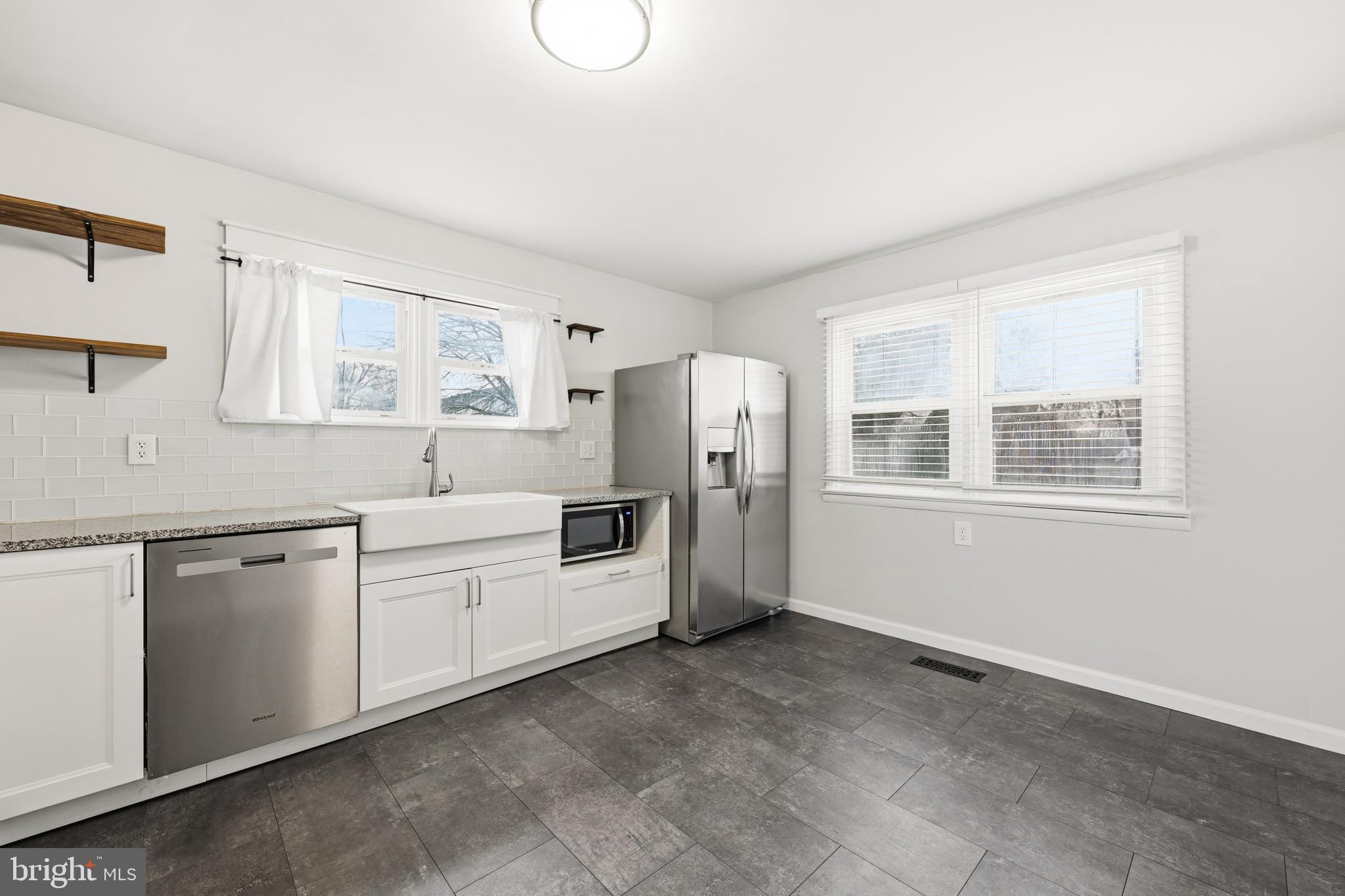 HORSHAM MEADOWS - Residential