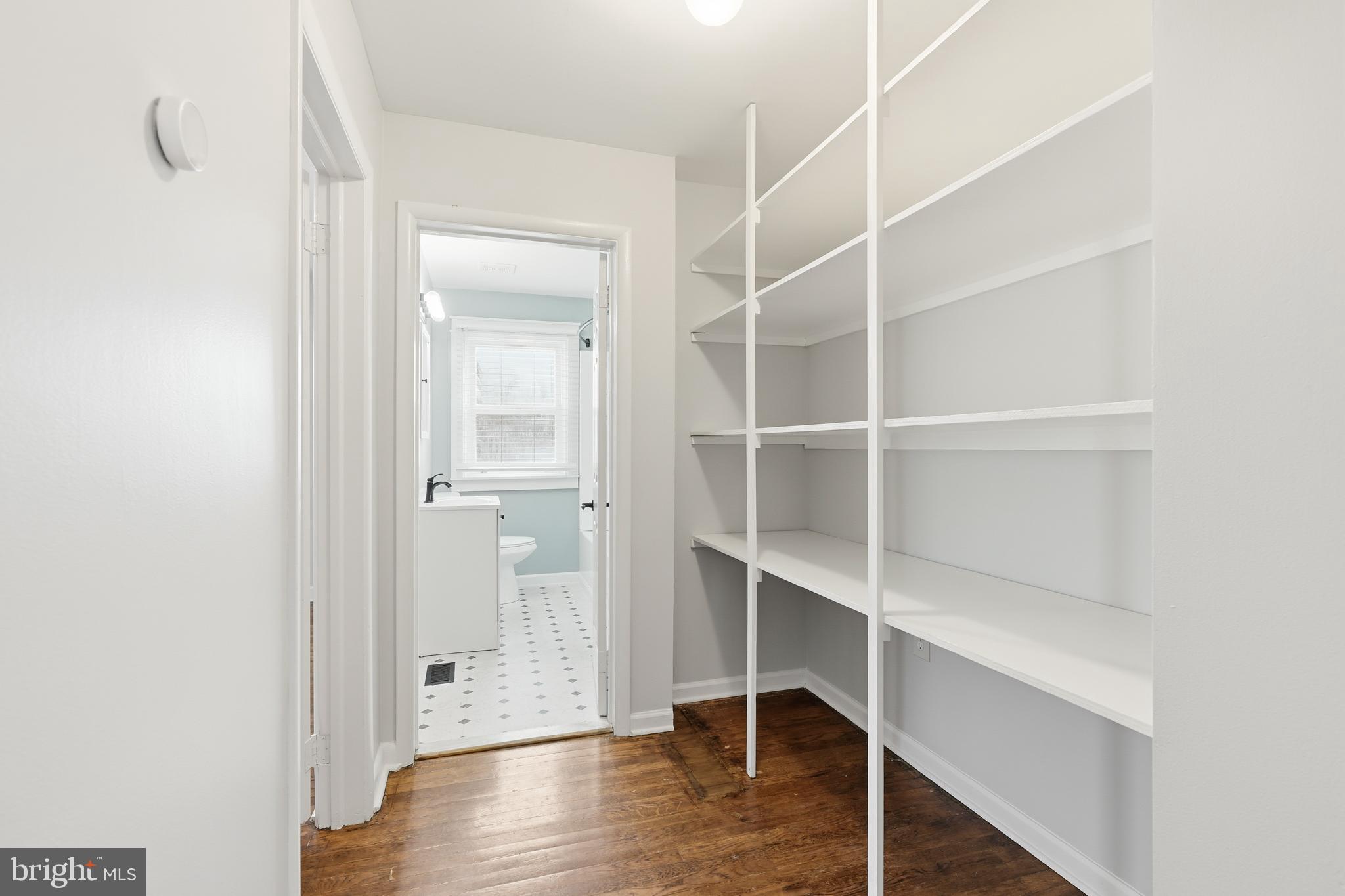 HORSHAM MEADOWS - Residential