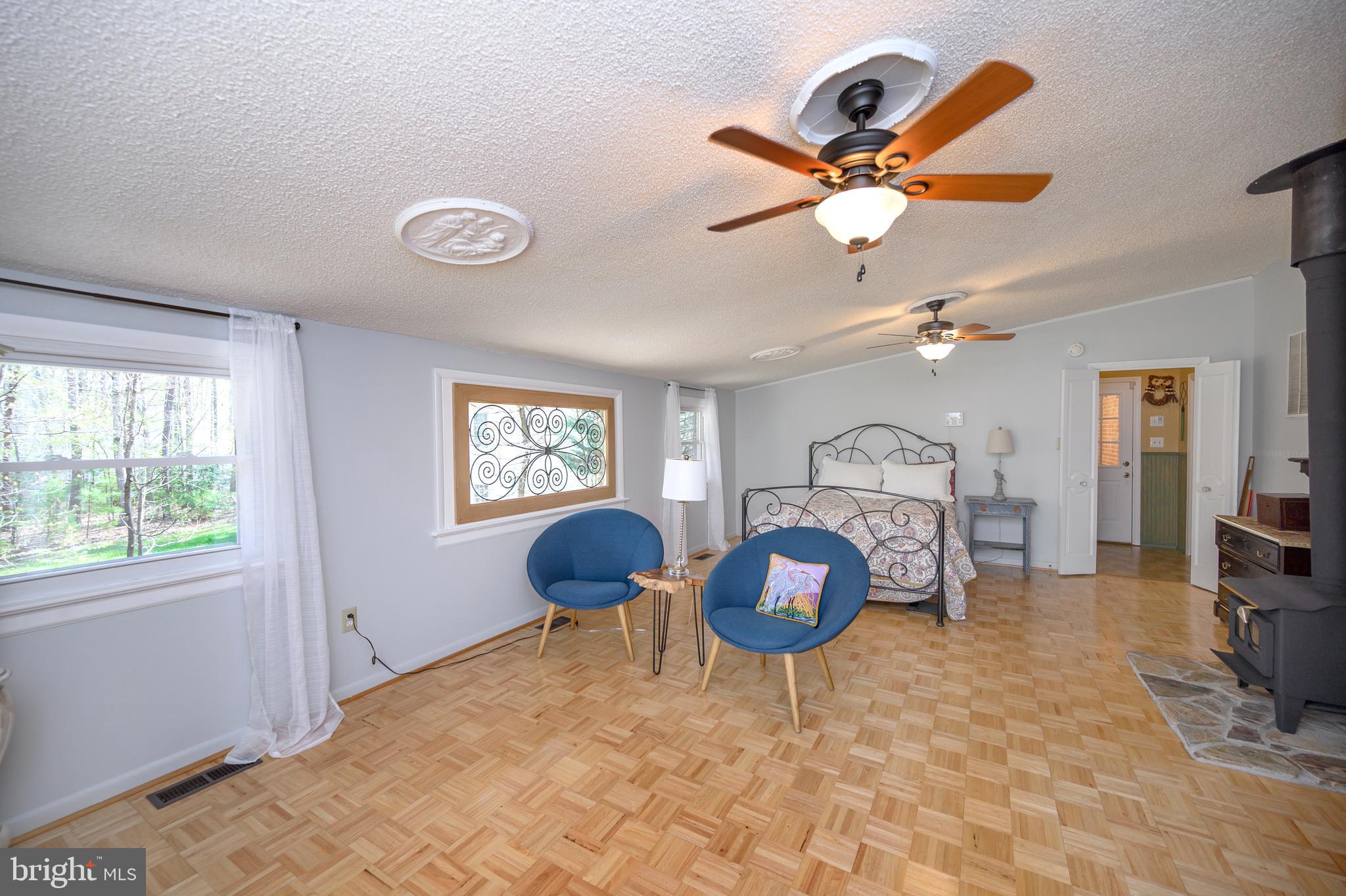 LAKE LAND OR - Residential