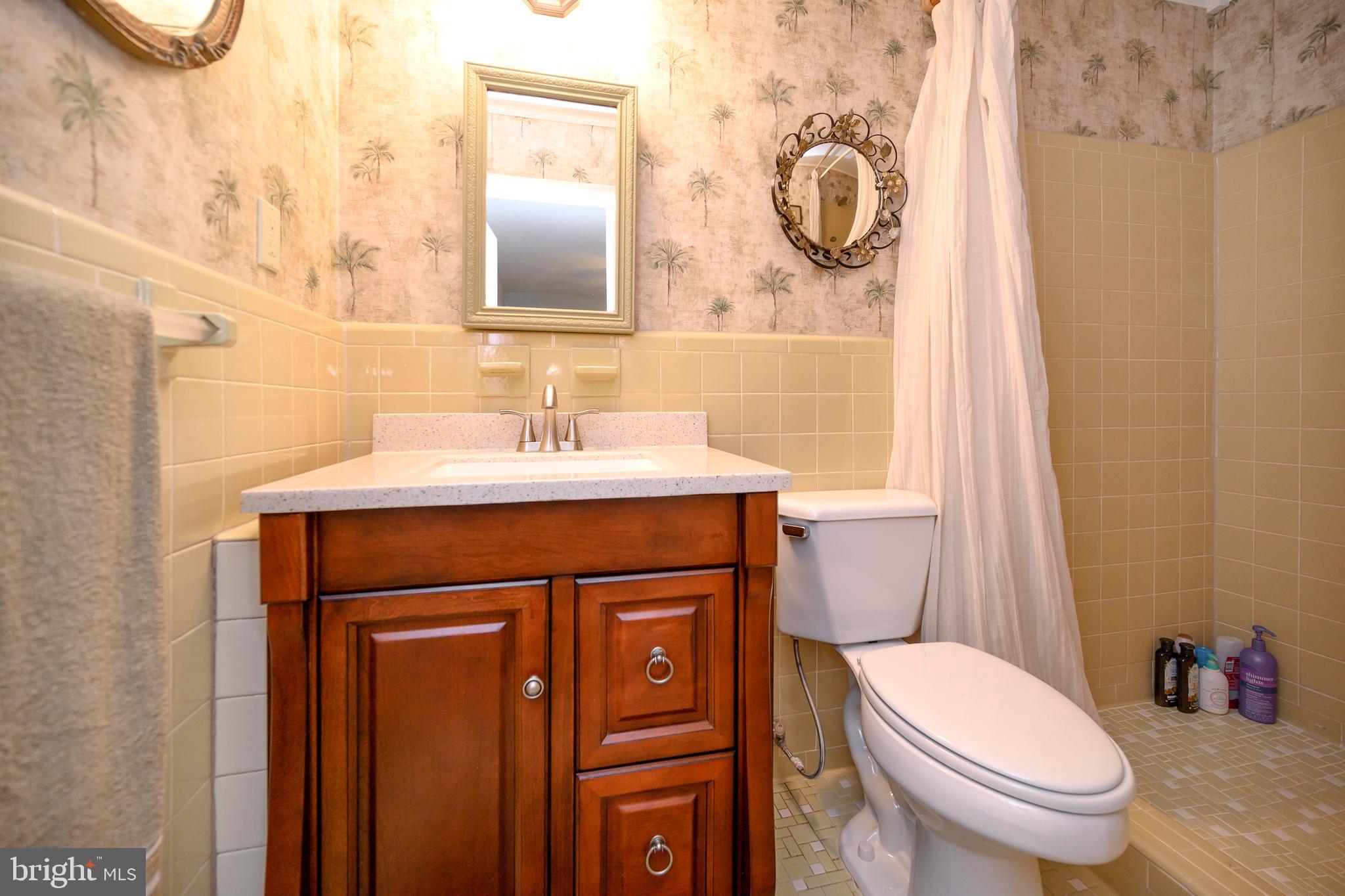 LAKE LAND OR - Residential