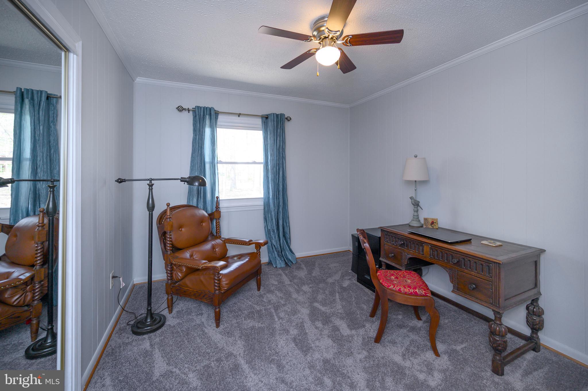 LAKE LAND OR - Residential