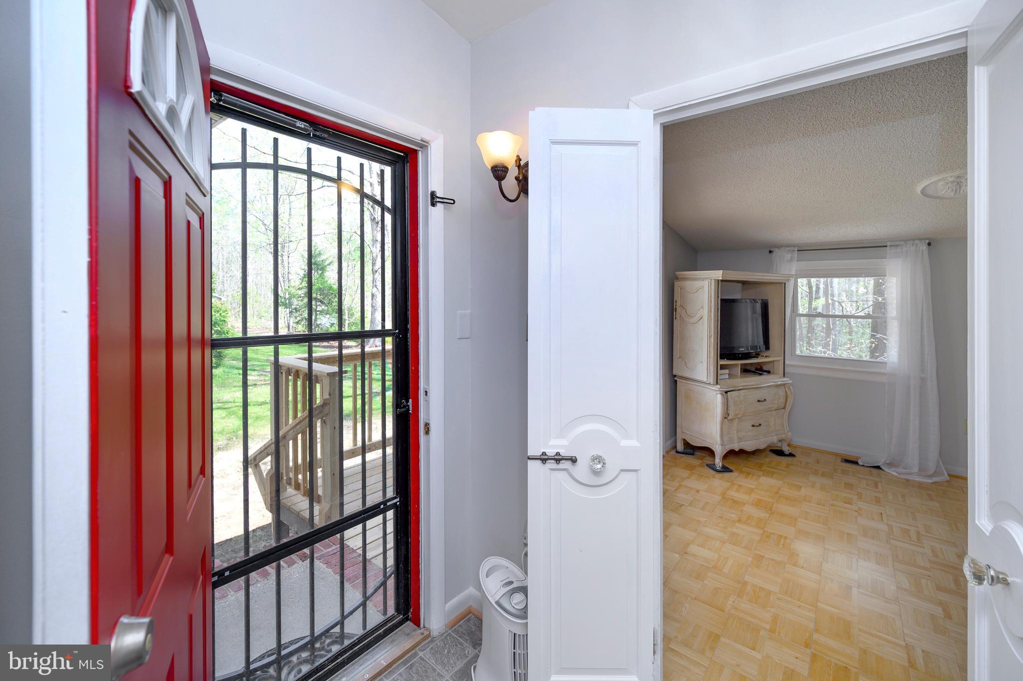 LAKE LAND OR - Residential