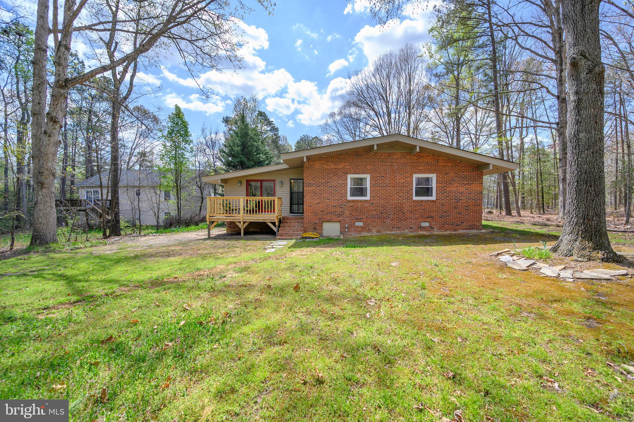 LAKE LAND OR - Residential