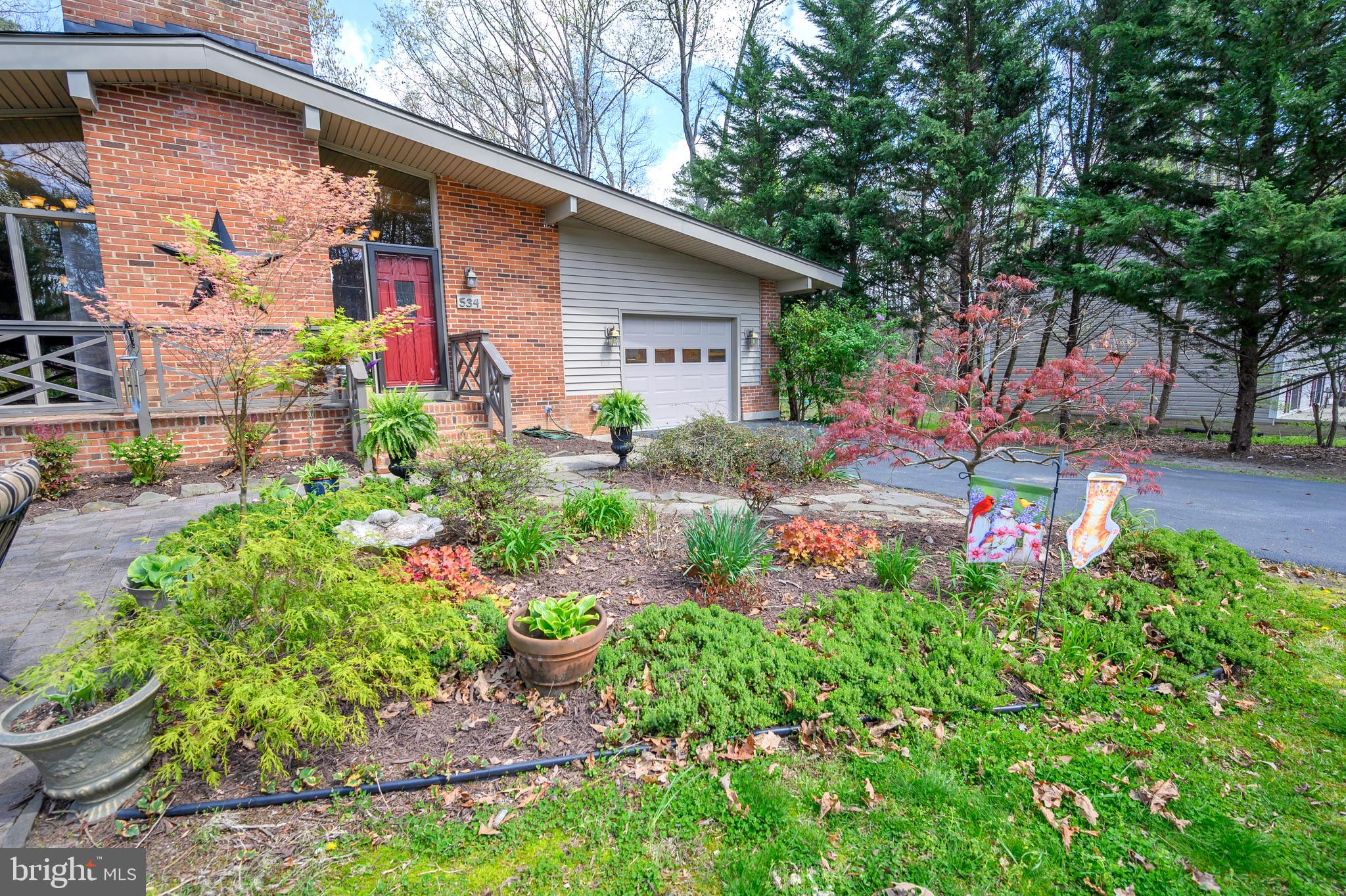 LAKE LAND OR - Residential