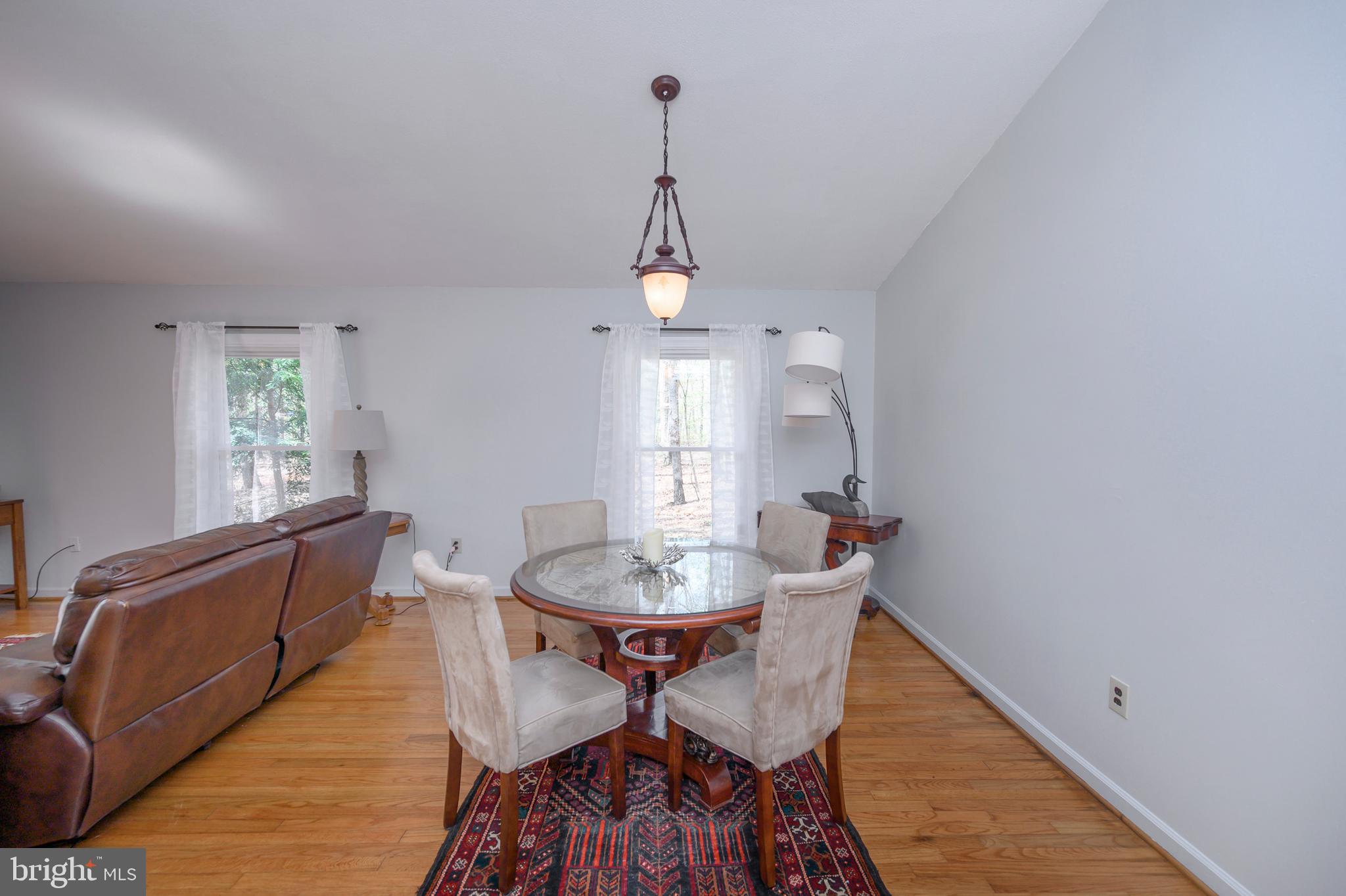 LAKE LAND OR - Residential