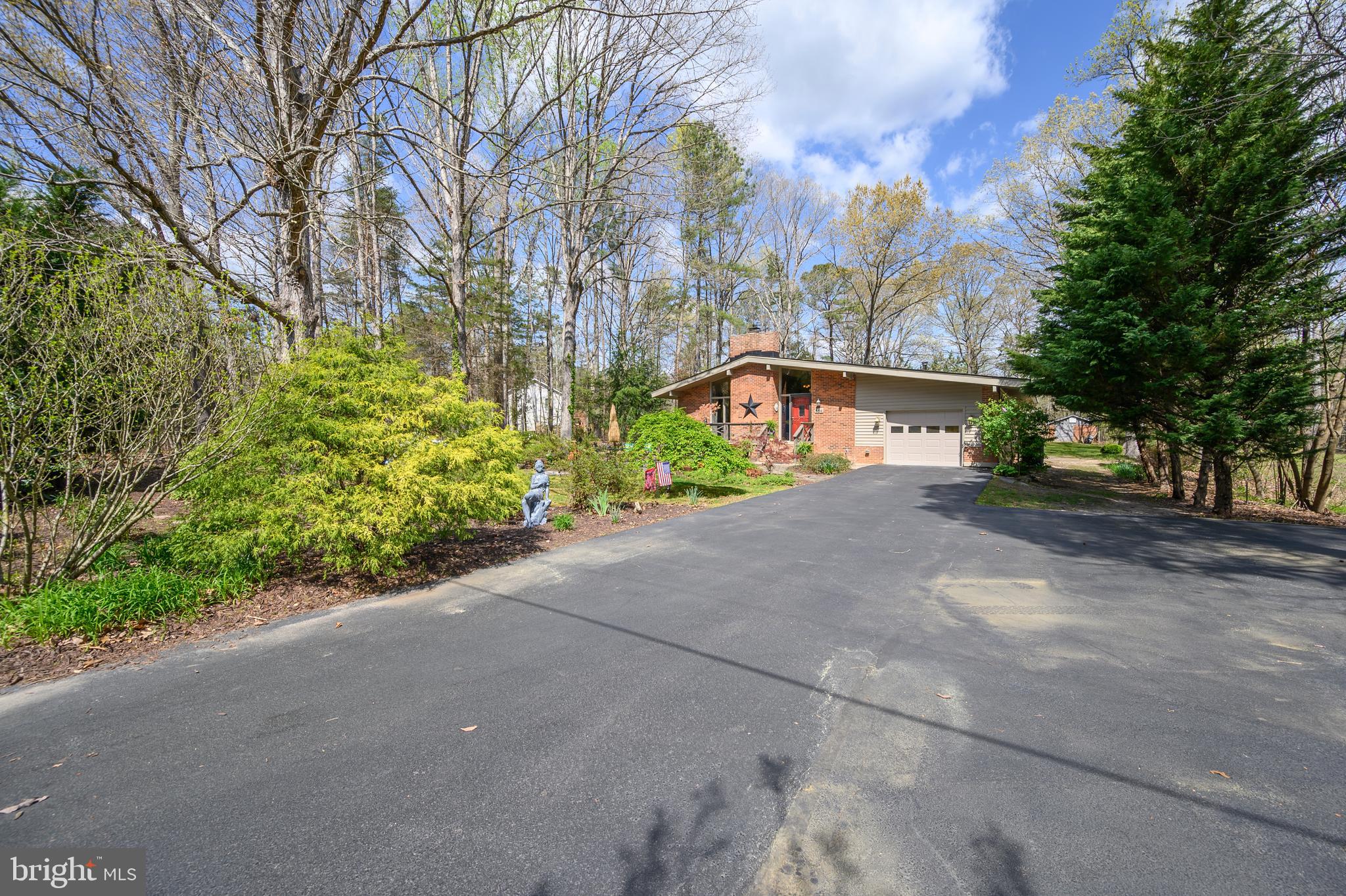 LAKE LAND OR - Residential