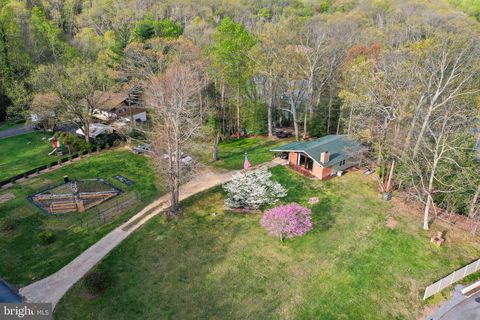 27273 HOLLY LANE MECHANICSVILLE MD 20659