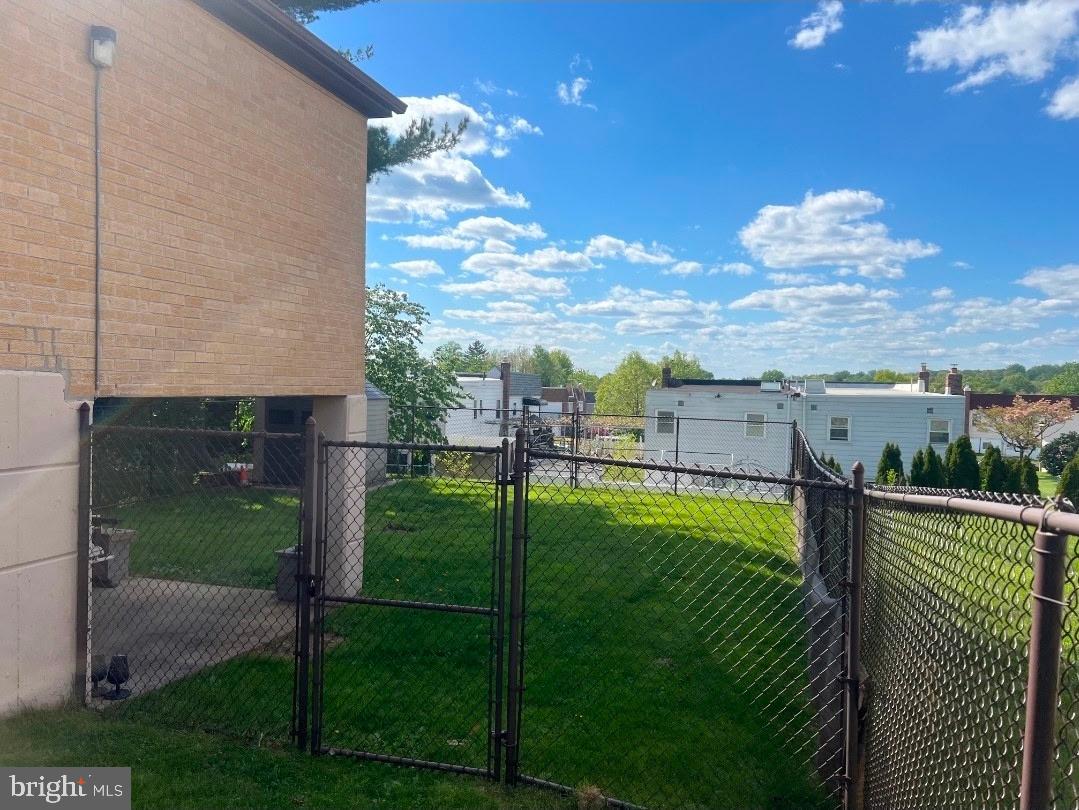 PHILMONT HEIGHTS - Residential