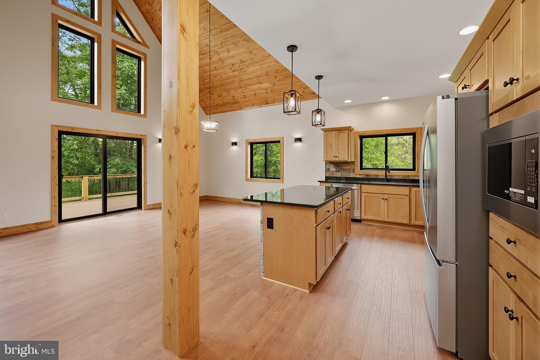 150 COLLEGE HEIGHTS COURT