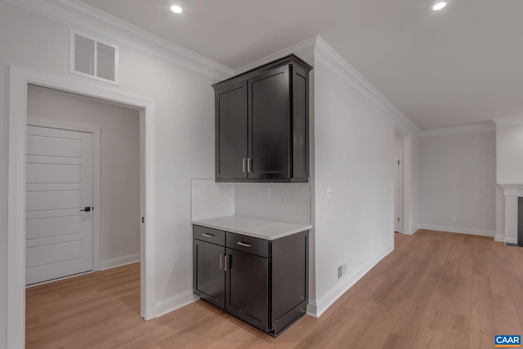 SPRING CREEK - Residential