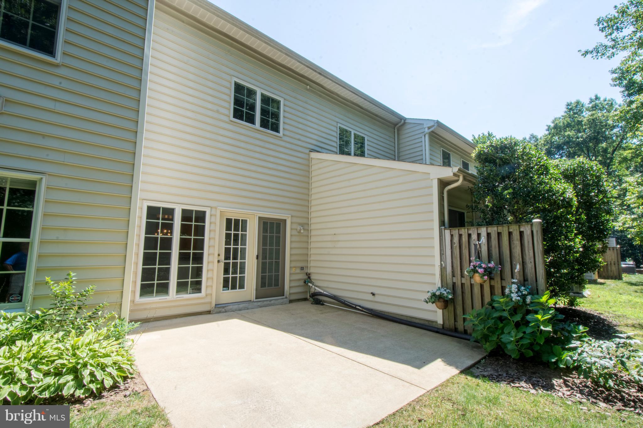 SOUTH RIVER COLONY - Residential