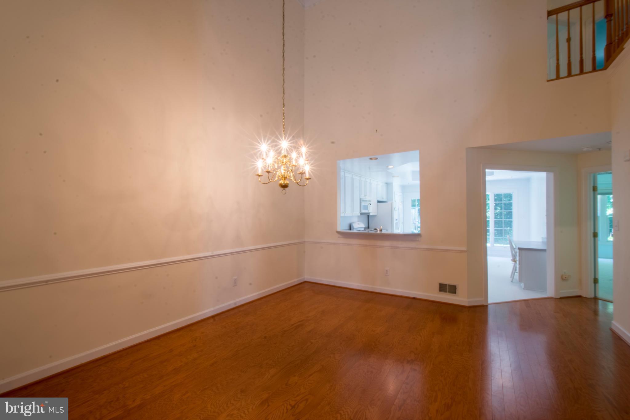 SOUTH RIVER COLONY - Residential