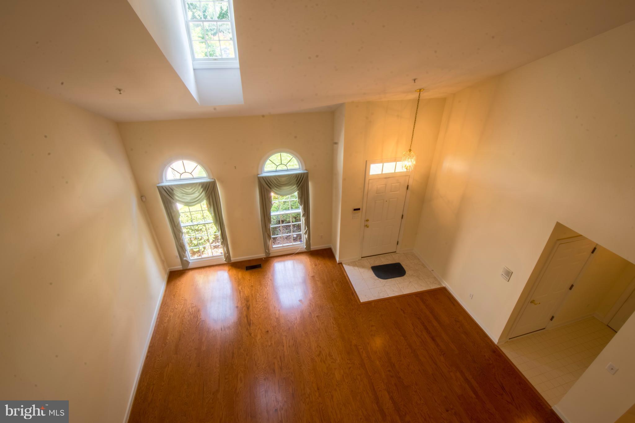 SOUTH RIVER COLONY - Residential