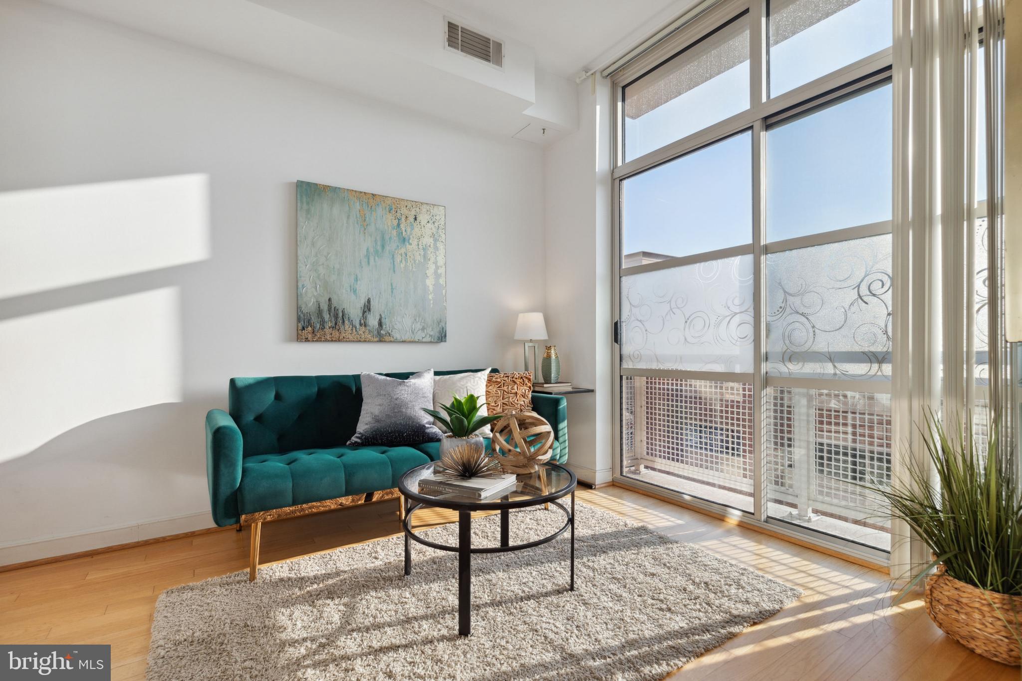 NATIONAL HARBOR - Residential