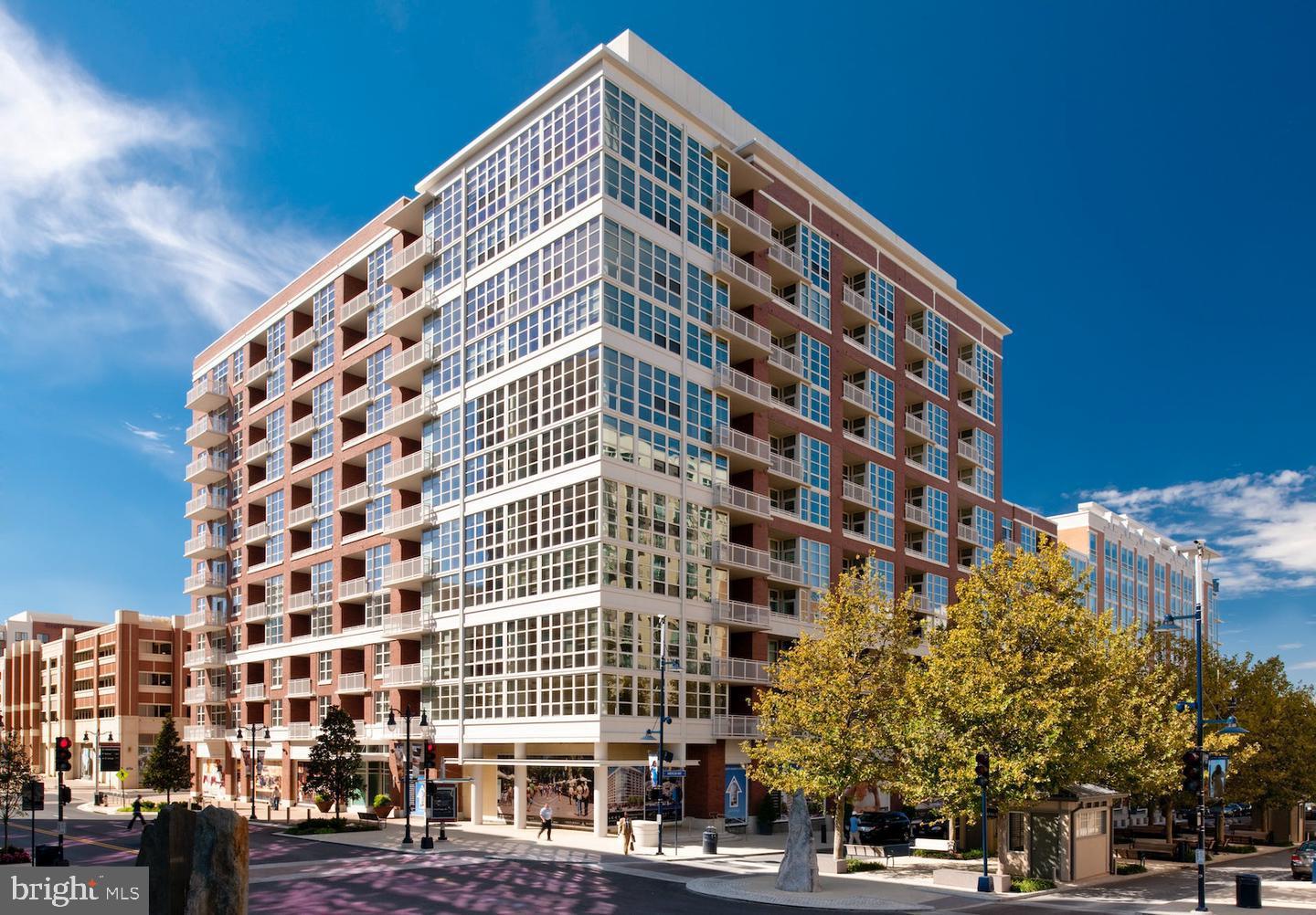 NATIONAL HARBOR - Residential