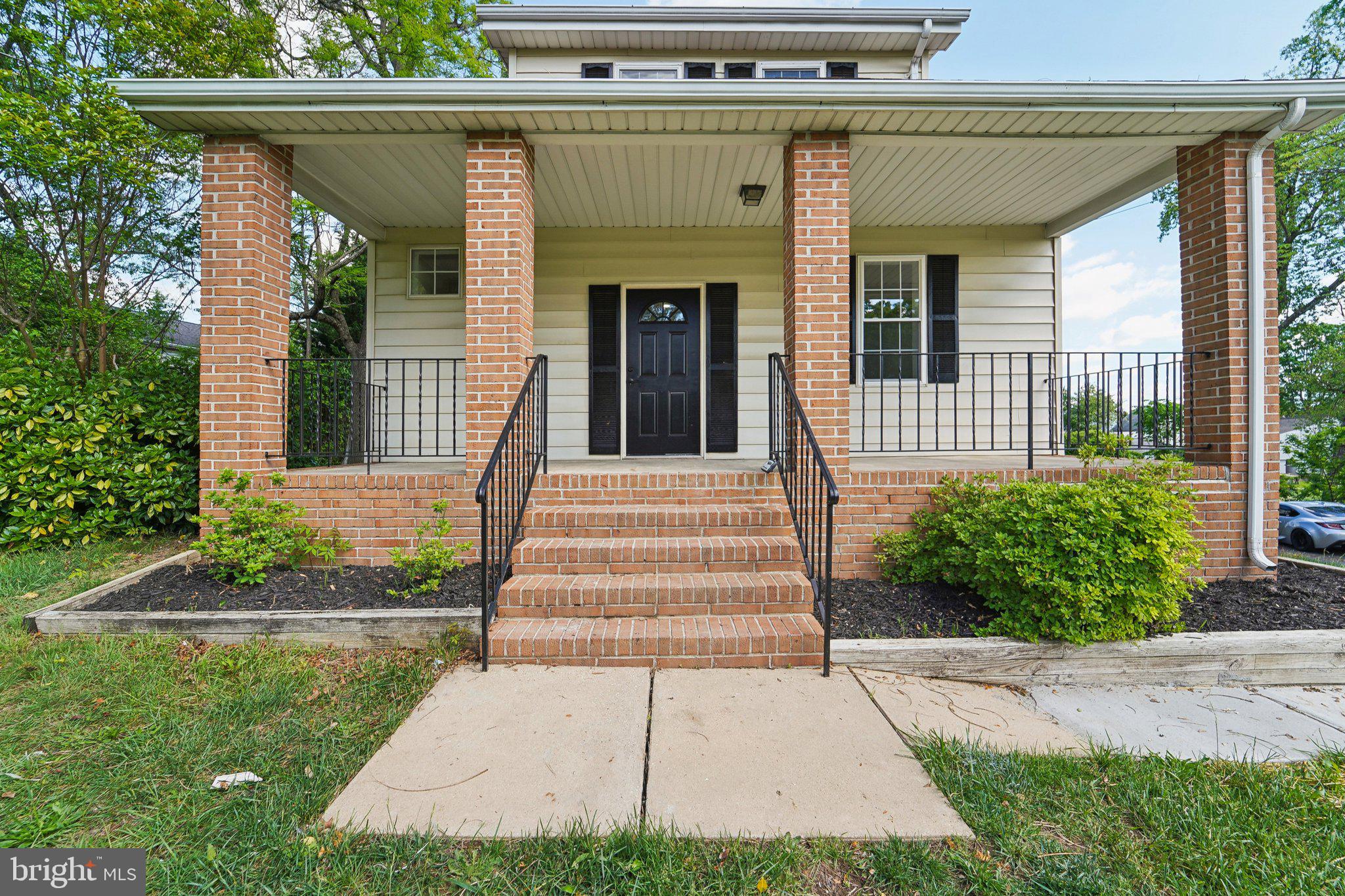 PARKVILLE - Residential