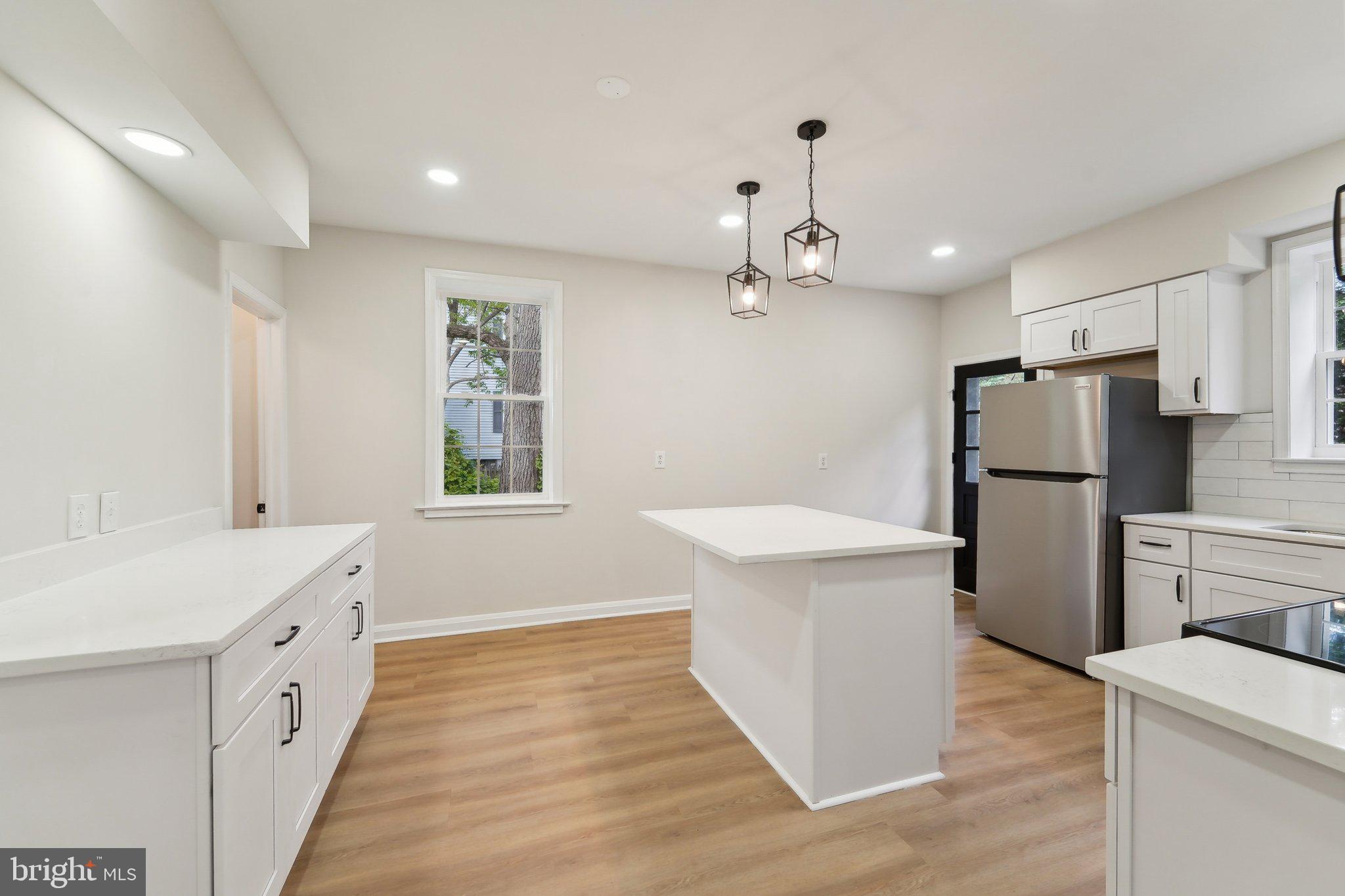 PARKVILLE - Residential