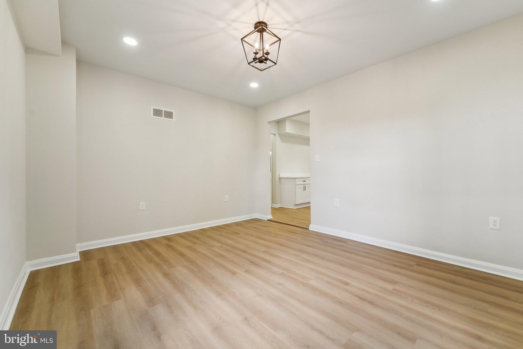 PARKVILLE - Residential