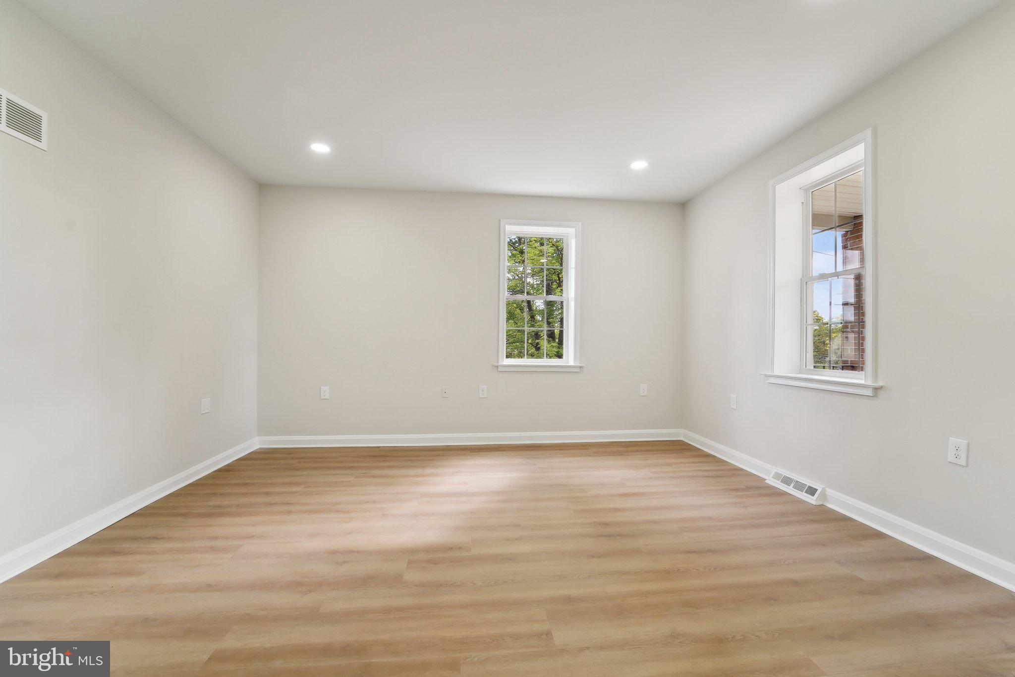 PARKVILLE - Residential