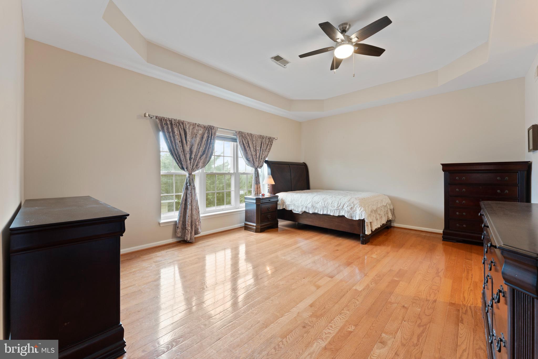 SULLY MANOR - Residential