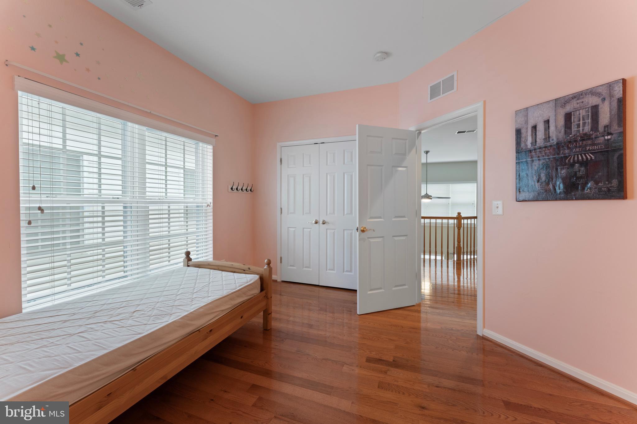 SULLY MANOR - Residential