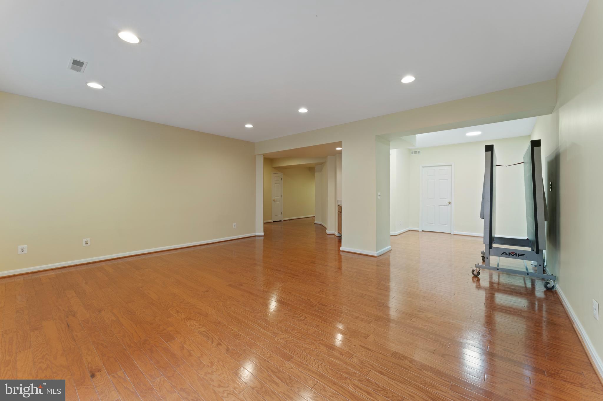 SULLY MANOR - Residential