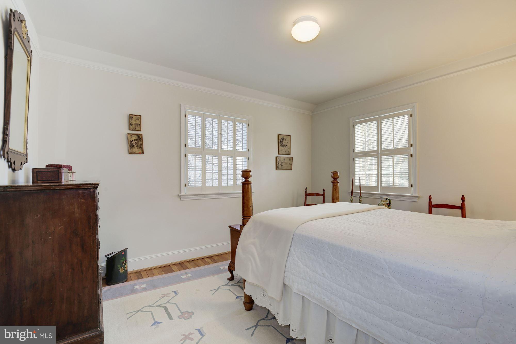 WESTMORELAND HILLS - Residential