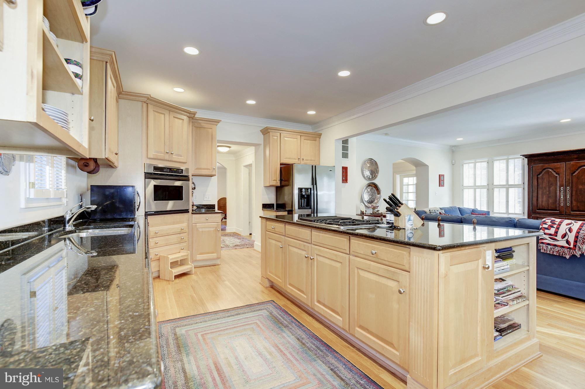 WESTMORELAND HILLS - Residential