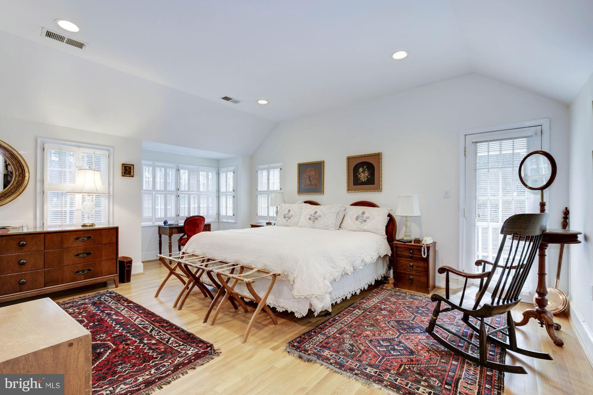 WESTMORELAND HILLS - Residential