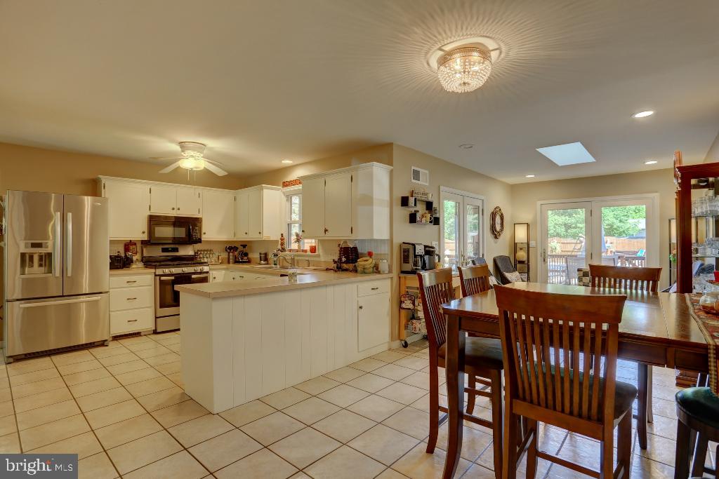 PINE HILL ESTATES - Residential