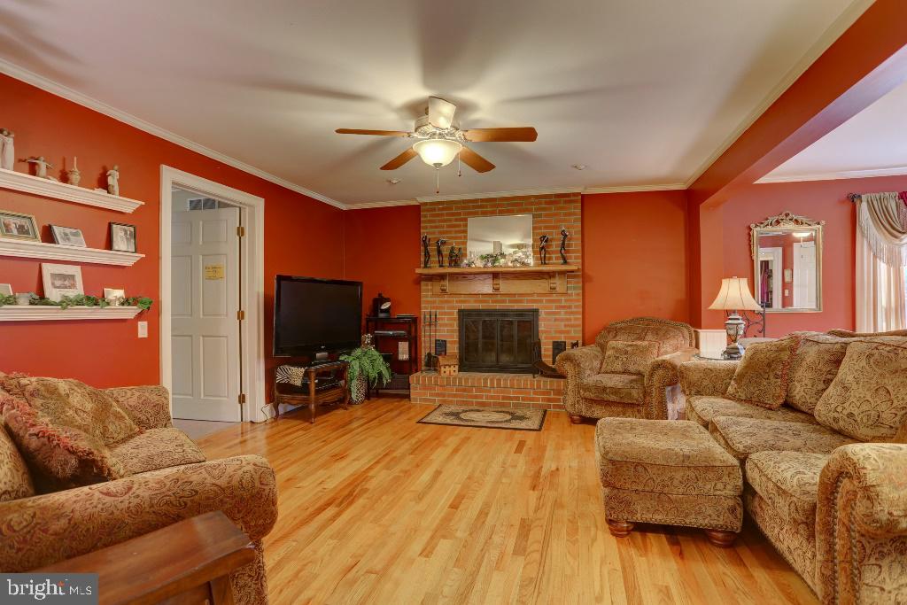 PINE HILL ESTATES - Residential