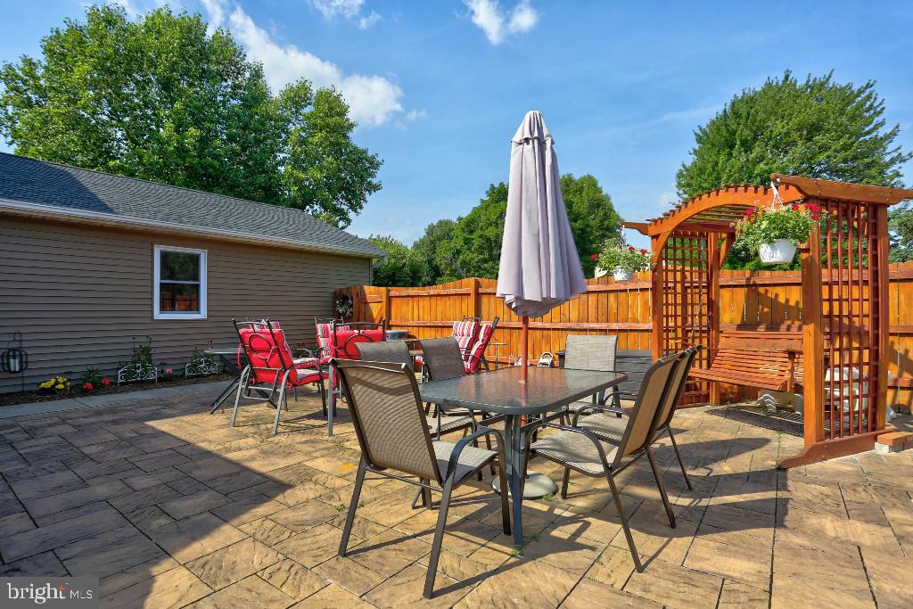 PINE HILL ESTATES - Residential