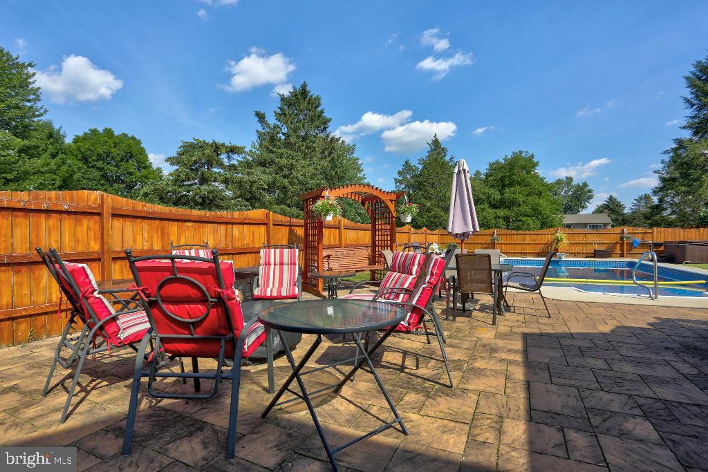 PINE HILL ESTATES - Residential