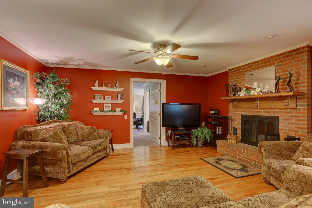 PINE HILL ESTATES - Residential